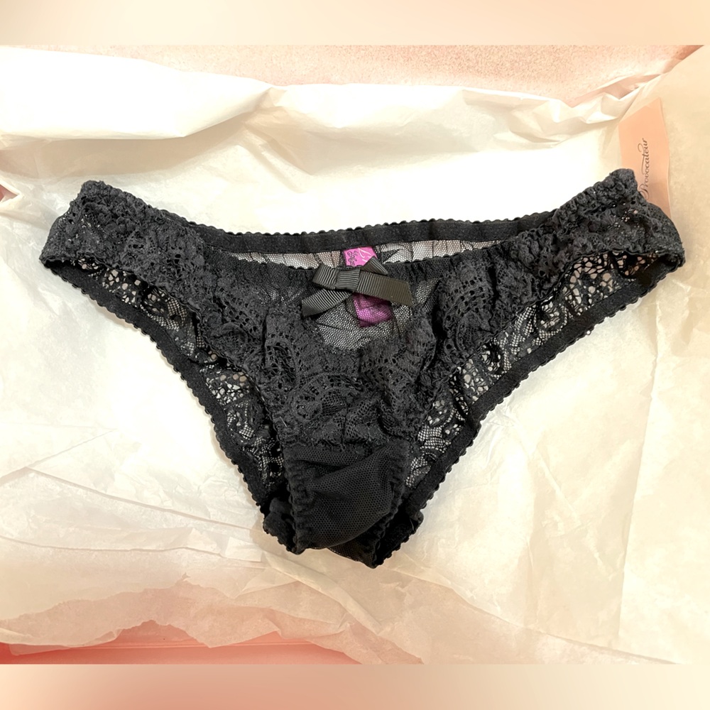 NWOT L’Agent by Agent Provocateur Lace Brief, Small | Black